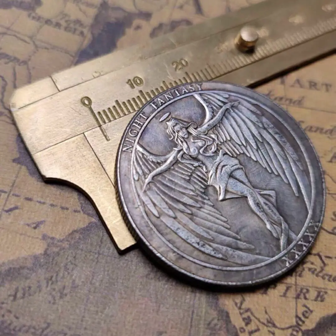 NIGHT FANTASY Wandering Angels and Devil Coins Decision Coins Coleccionables