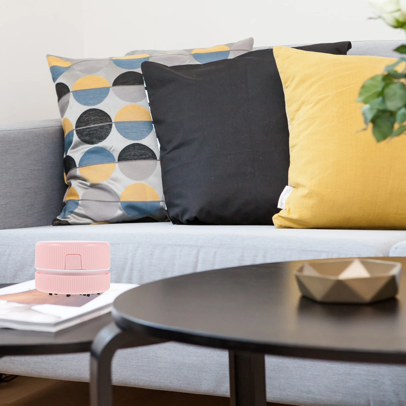 

2Pcs Mini Desktop Vacuum Cleaner Handheld Portable Crumb Collector Lightweight Strong Suction Dust Cleaning Tool for Sofa