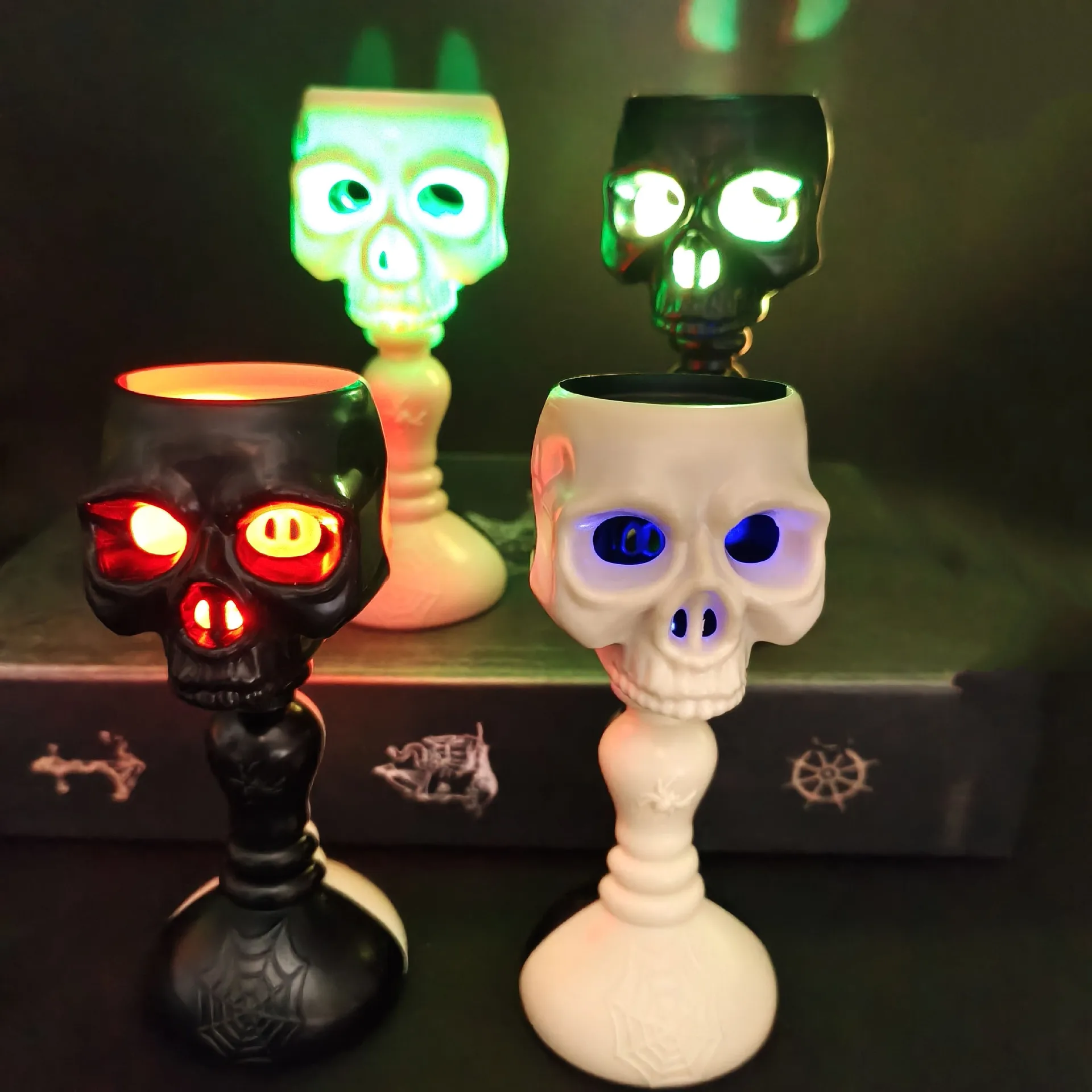 Halloween Decoration Skull Lamp Candle Holder LED Light-emitting Night Light Table Display Halloween Atmosphere Decoration Props