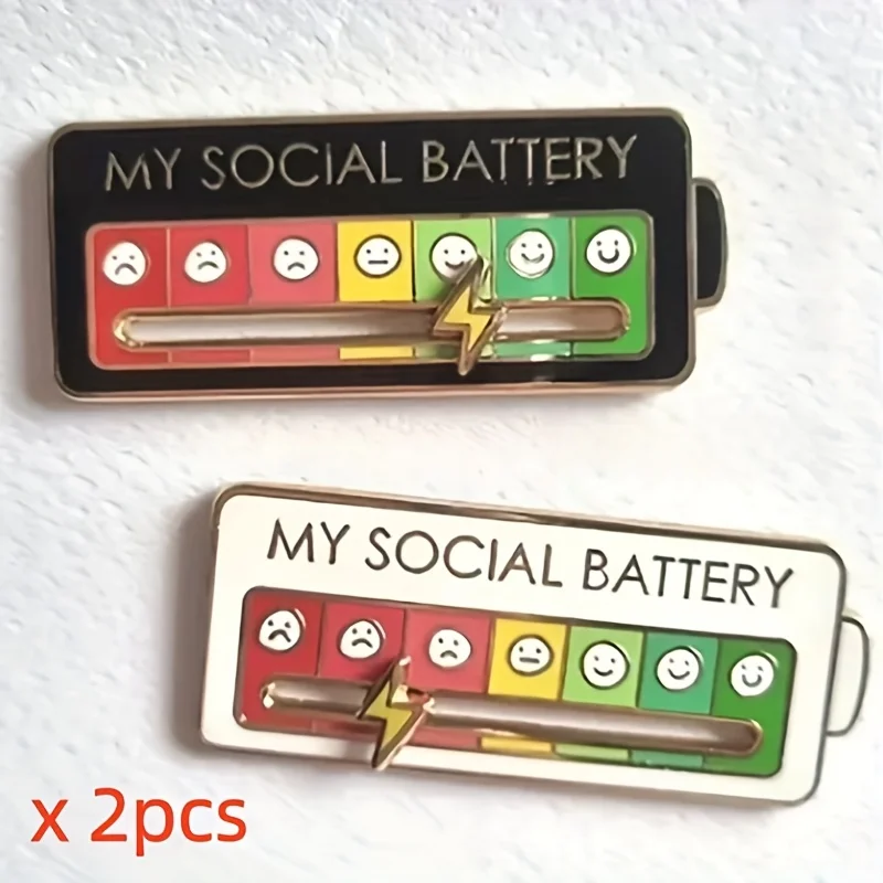 2pcs emotion conversion display brooch badge
