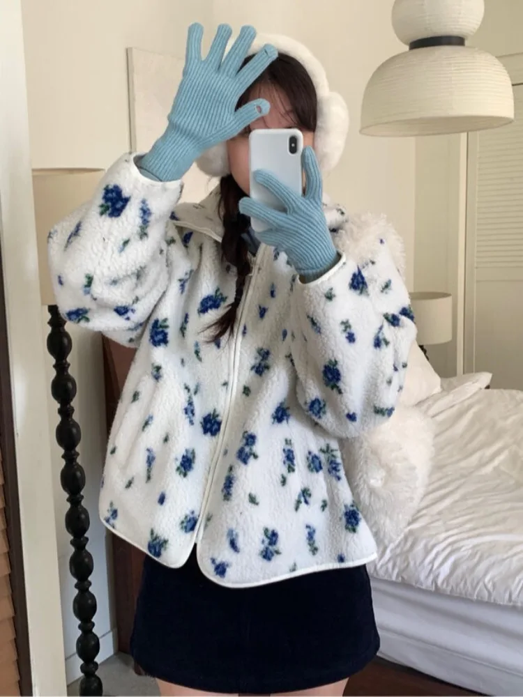 Pelliccia di agnello Jaet da donna sciolto caldo ricamo floreale delicato colore Agel Blo inverno nuovo cappotto in cotone versatile Sle