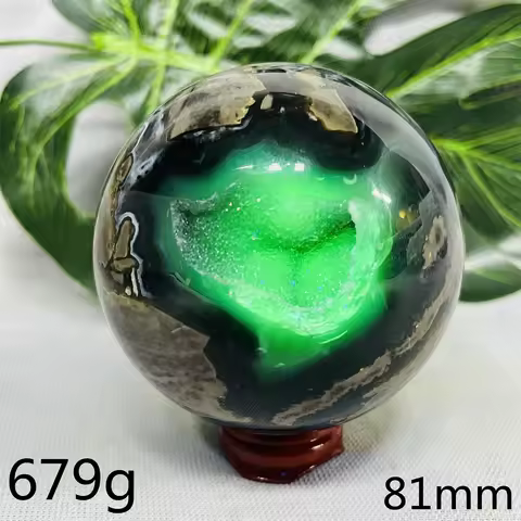 Natural Gemstone Black Agate Ball UV Fluorescent Geode Crystal Original Mineral Specimen Home Room Decoration Witchcraft altar