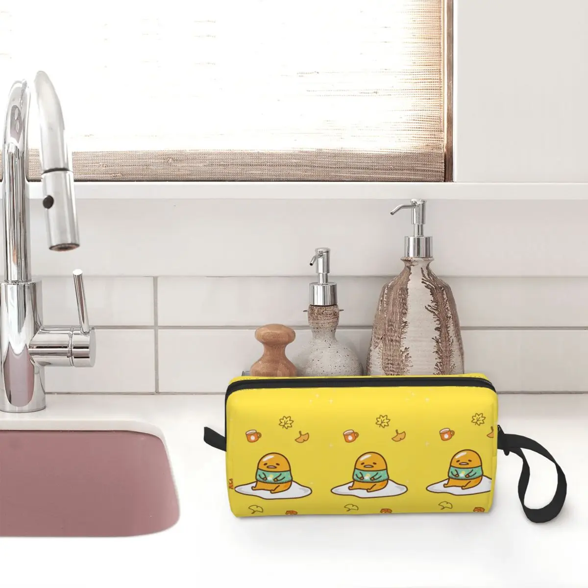 Gudetama The Lazy Egg Makeup Bag Pouch Zipper Cosmetic Bag Travel Toiletry Small Makeup Pouch Storage Bag Men Women