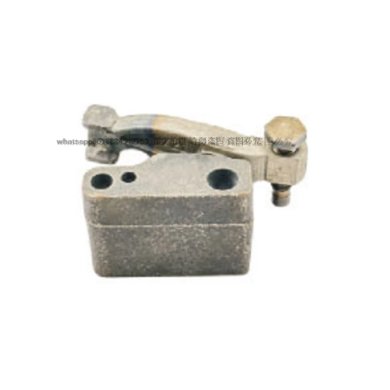 

Коромысло клапана двигателя D6E (новая модель)