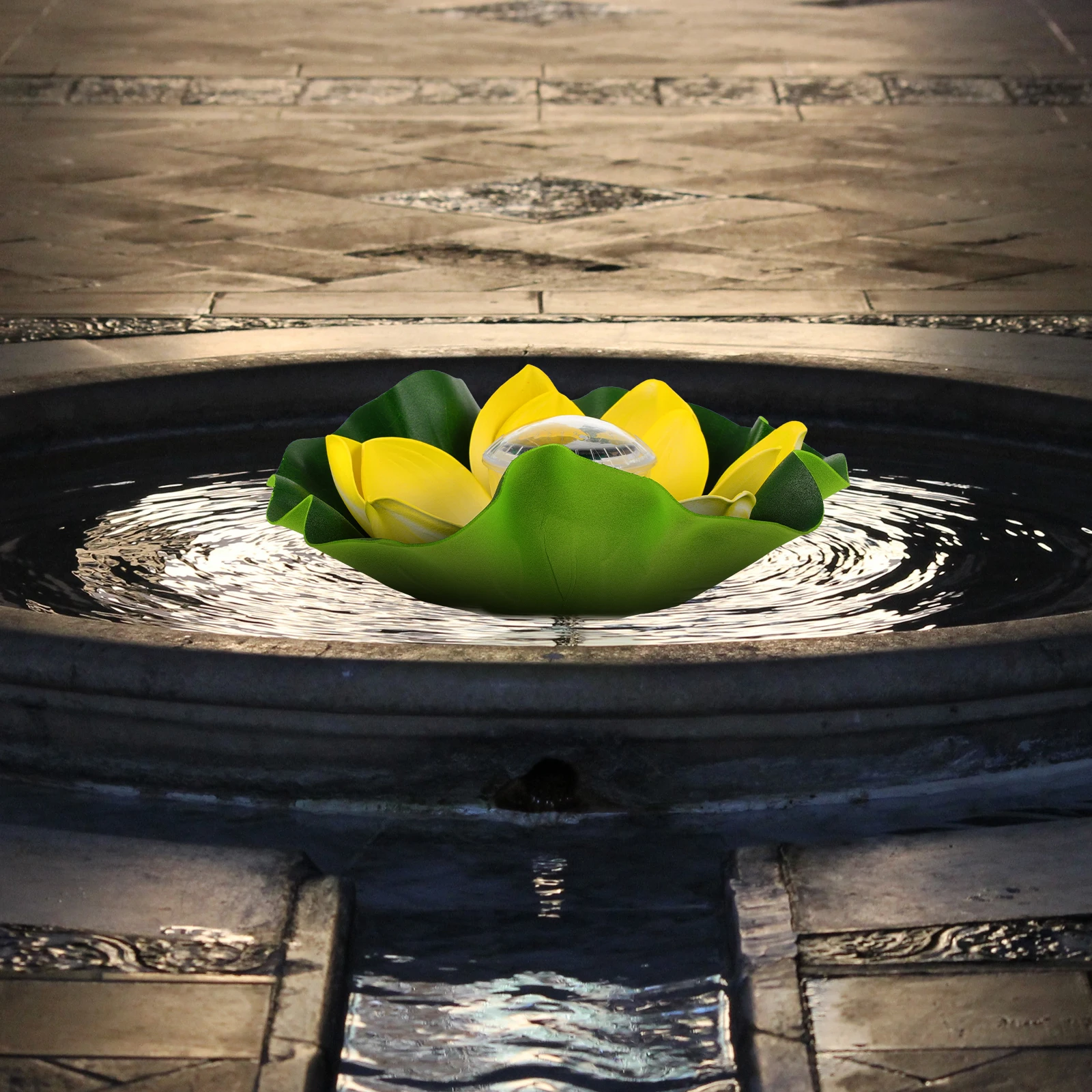 

Swimming Pool Lights Lotus Lantern Decor PC Lotus- Shape Lamp Solar Flowers