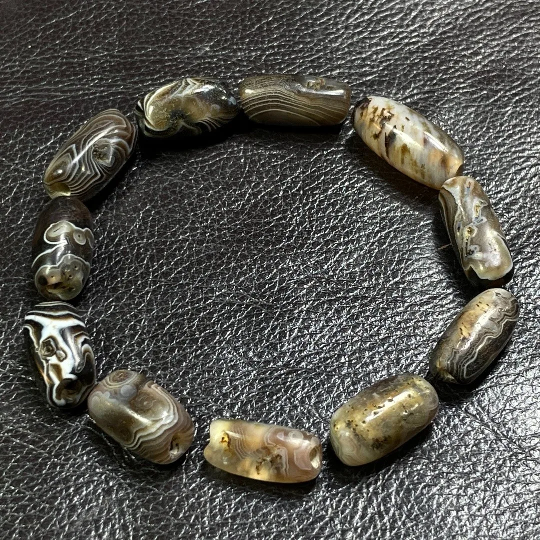 Tibetan Nepalese Himalayan Bead Ancient agate Old Dzi Talisman eye Bead Amulet