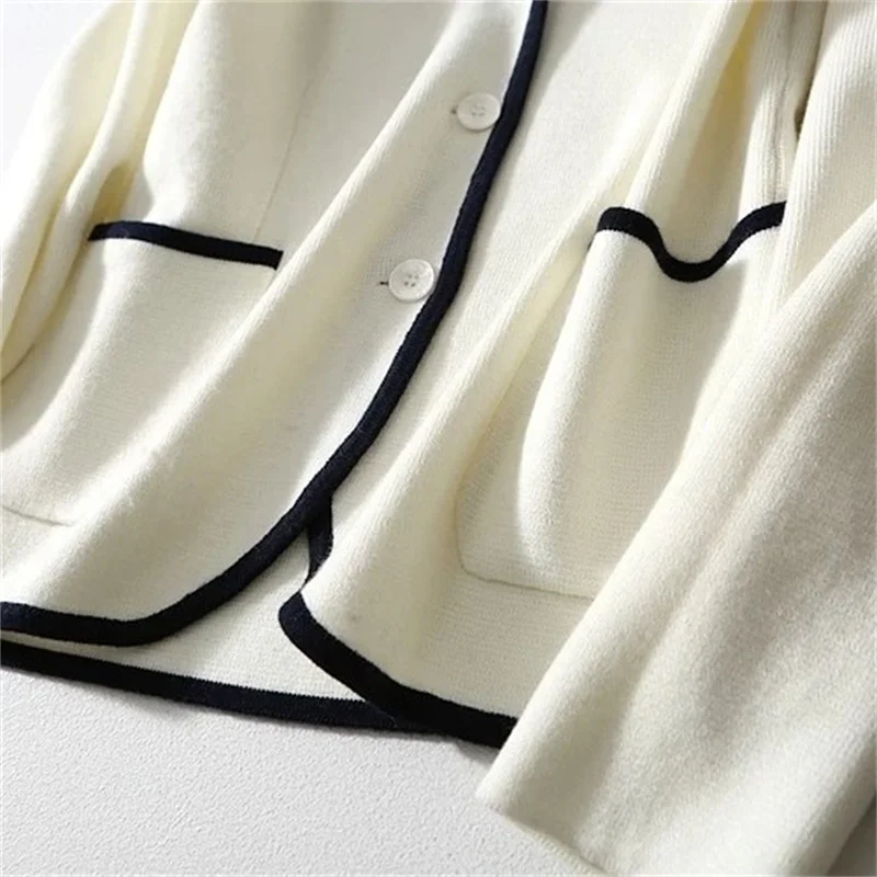 Gebreid vest Trui Dames College-stijl Korte stijl Gesplitste kleur Botsing High-end Sense-jas Zak Woon-werkverkeer Top WF
