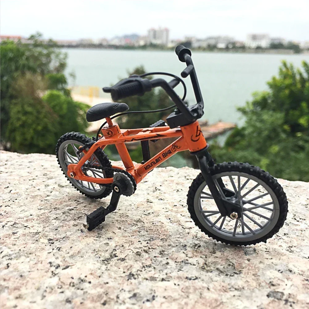 Mini juguetes de simulación para bicicleta de dedo, con cuerda de freno para modelo RC, camión sobre orugas, accesorios decorativos para coche