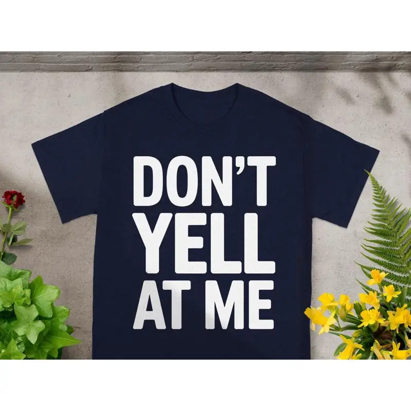Забавная футболка с юмором, повседневная одежда для выходных, эффектная смелая надпись «Не дьмите на меня» Забавная футболка с юмором, повседневная одежда для выходных, эффектная смелая надпись «Не дьмите на меня»
