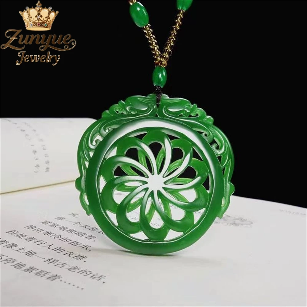 

Hetian Jade Spinach Green Jade Pendant For Good Fortune Luxury Quality Jewelry Fashion Jewelry Exquisite Elegant Charms Popular