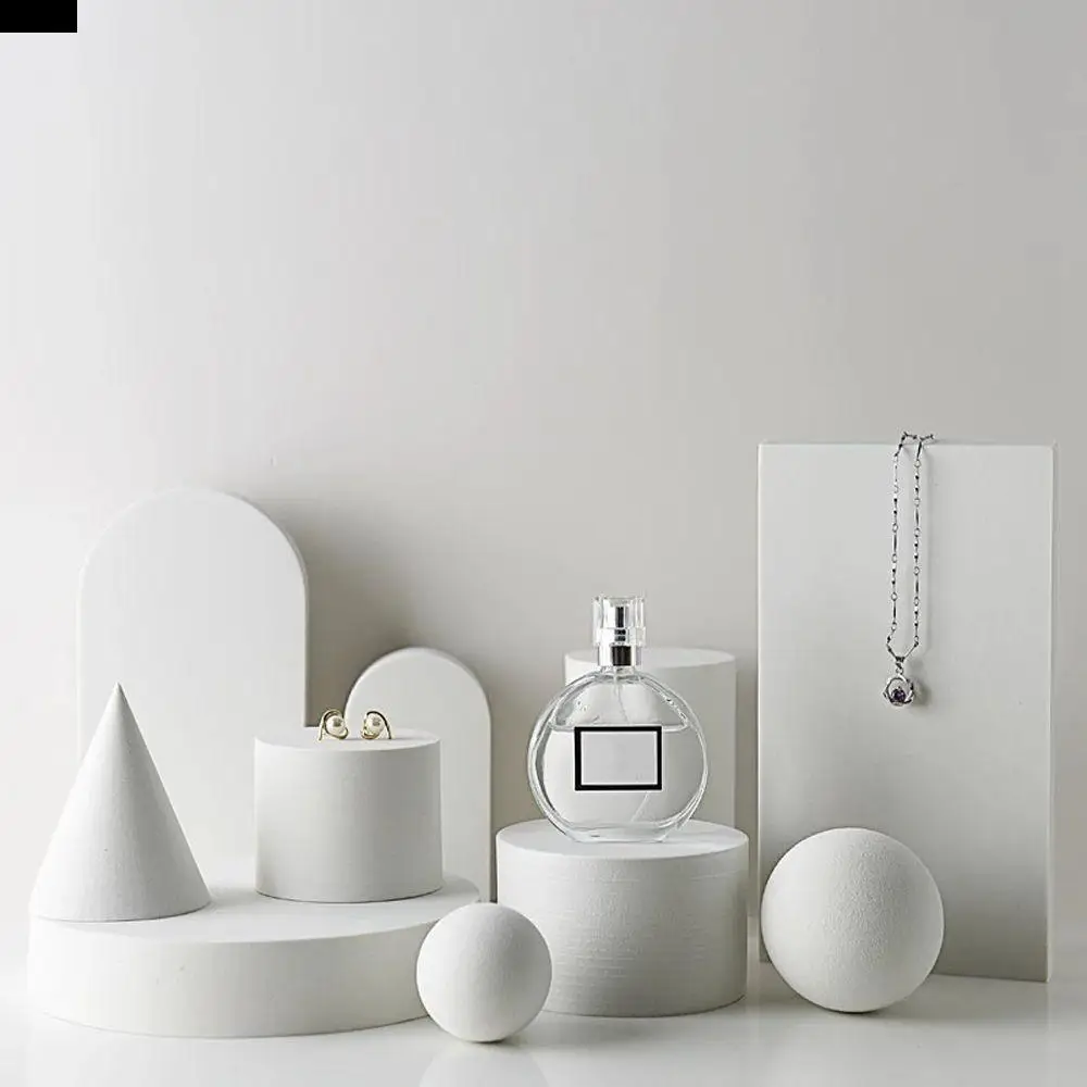 

Photo Props Cube Photographic Prop Photography Table Geometric Stereo Shooting Props Ins Wind Net Red White Photographic Prop