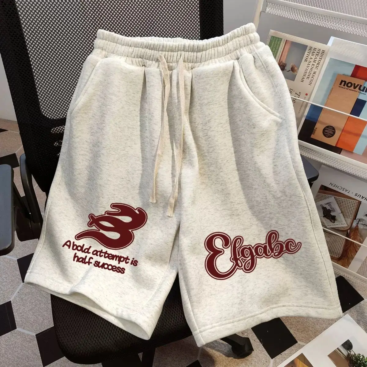 

Мужские летние модные спортивные брюки больших размеров (до колена) с принтом, в американском стиле, для баскетбола, из плотной ткани