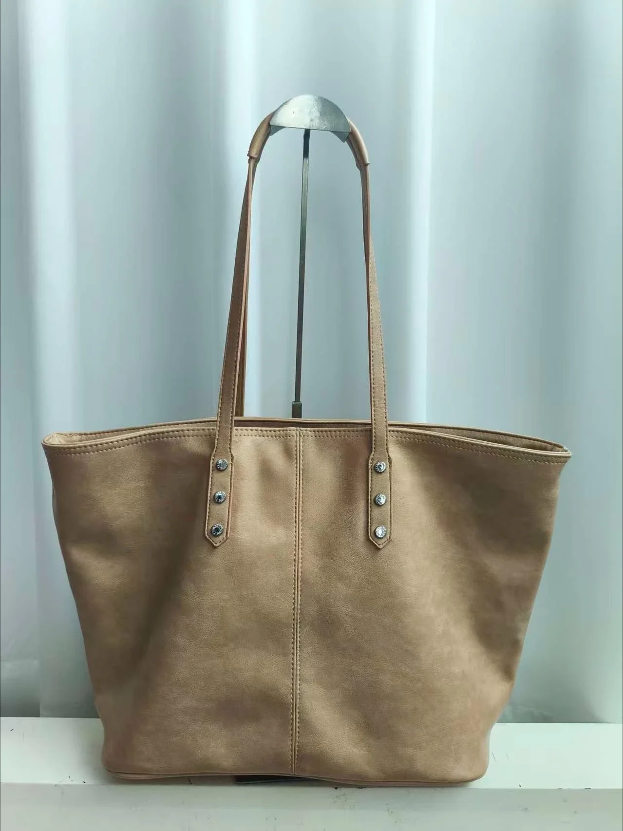 ZV Large-Capacity Women's Shoulder Bag Fashionable Work Simple Synthetic Shopping Bag for Ladies