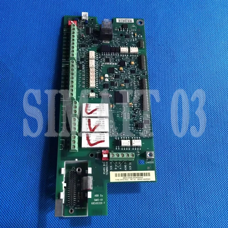 Placa base de control SMIO-01C OMIO-01C IO usada para inversor ABB ACS510 ACS550