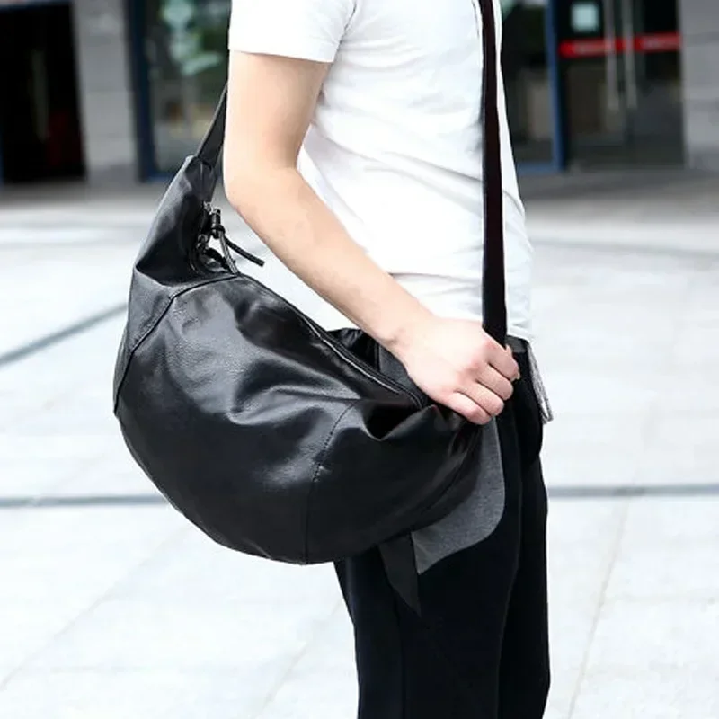 Fashion Crossbody Bag Men Dumpling Shoulder Bag Soft PU Leather Large Capacity Travel Crossbody Bags Casual Sling Handbags Men