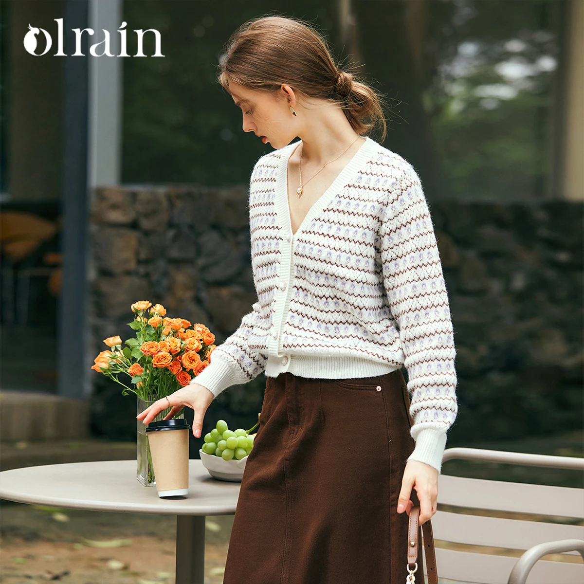 

OLrain Women Long Sleeve Knit Cardigan 2026 Autumn V-Neck Striped Jacquard Sweater Office Lady Cardigan Woman Luxury N56QM93536
