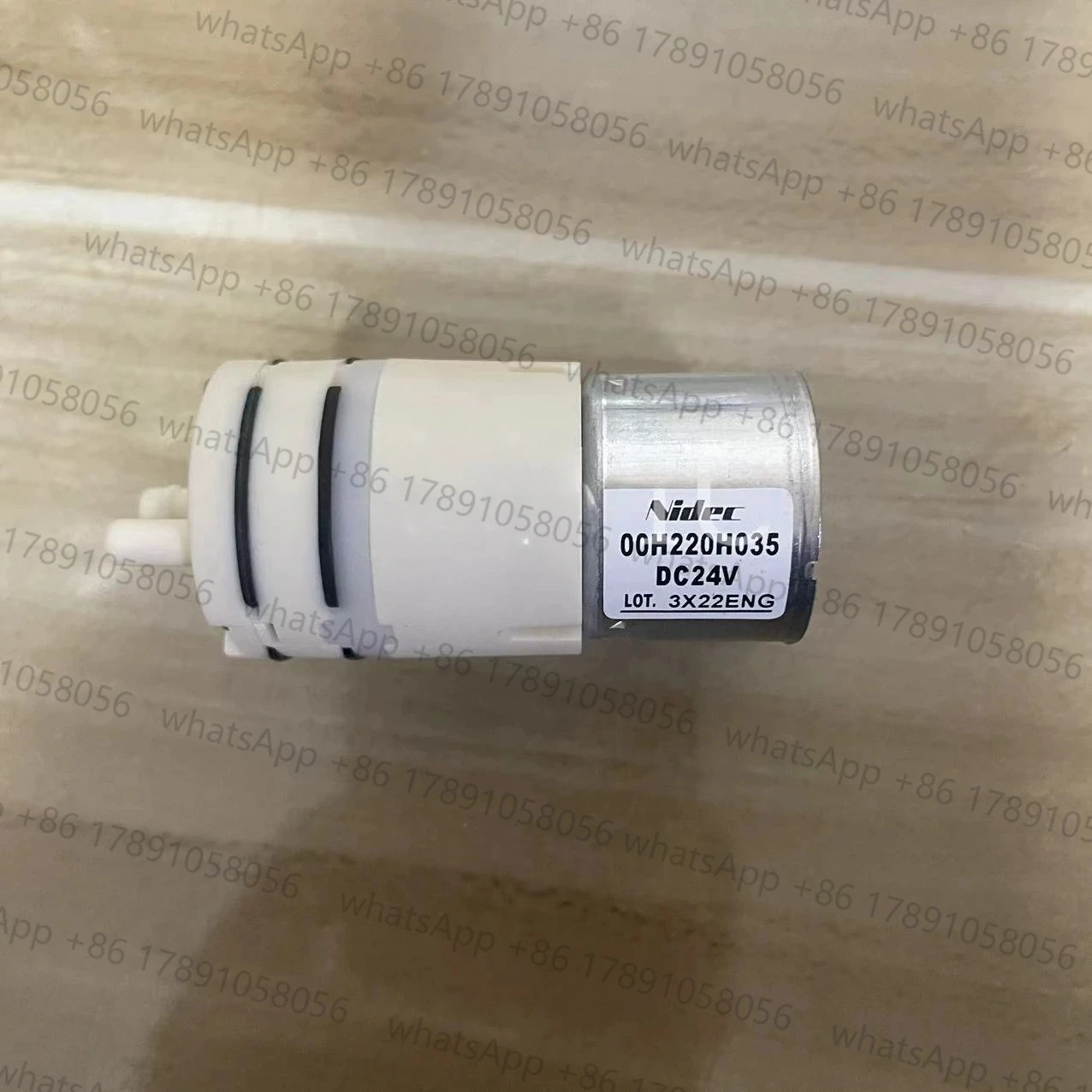 

Насос Nidec 00H220H035 DC24V