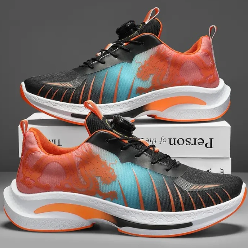 

Новый четырехсезонный стиль 2025 года с поворотной пряжкой, дышащая сетчатая поверхность, удобная повседневная спортивная обувь на мягкой подошве