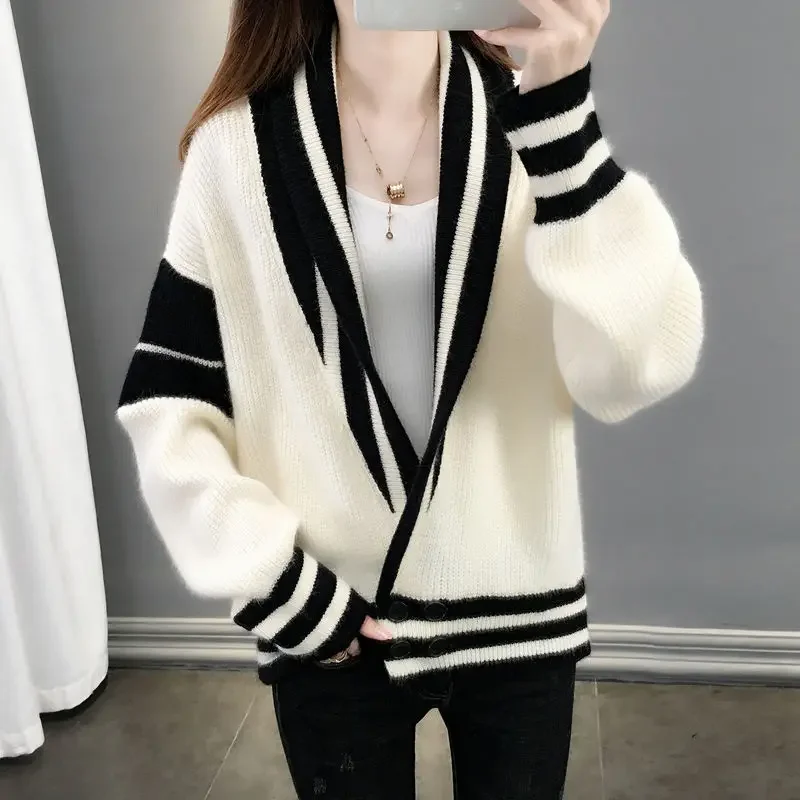 2024 Women\'s Autumn Winter New Loose Cardigan Coats Female Long Sleeve Sweater Jackets Ladies Striped Knitted Outerwear Z543