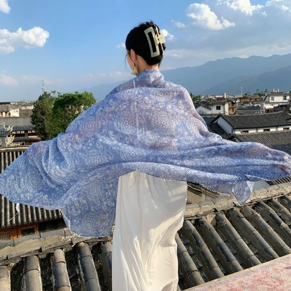 エレガントな日焼け止めペイズリーショール花ヘッドラップ日焼け止めショールプリント大型ビーチスカーフ女性