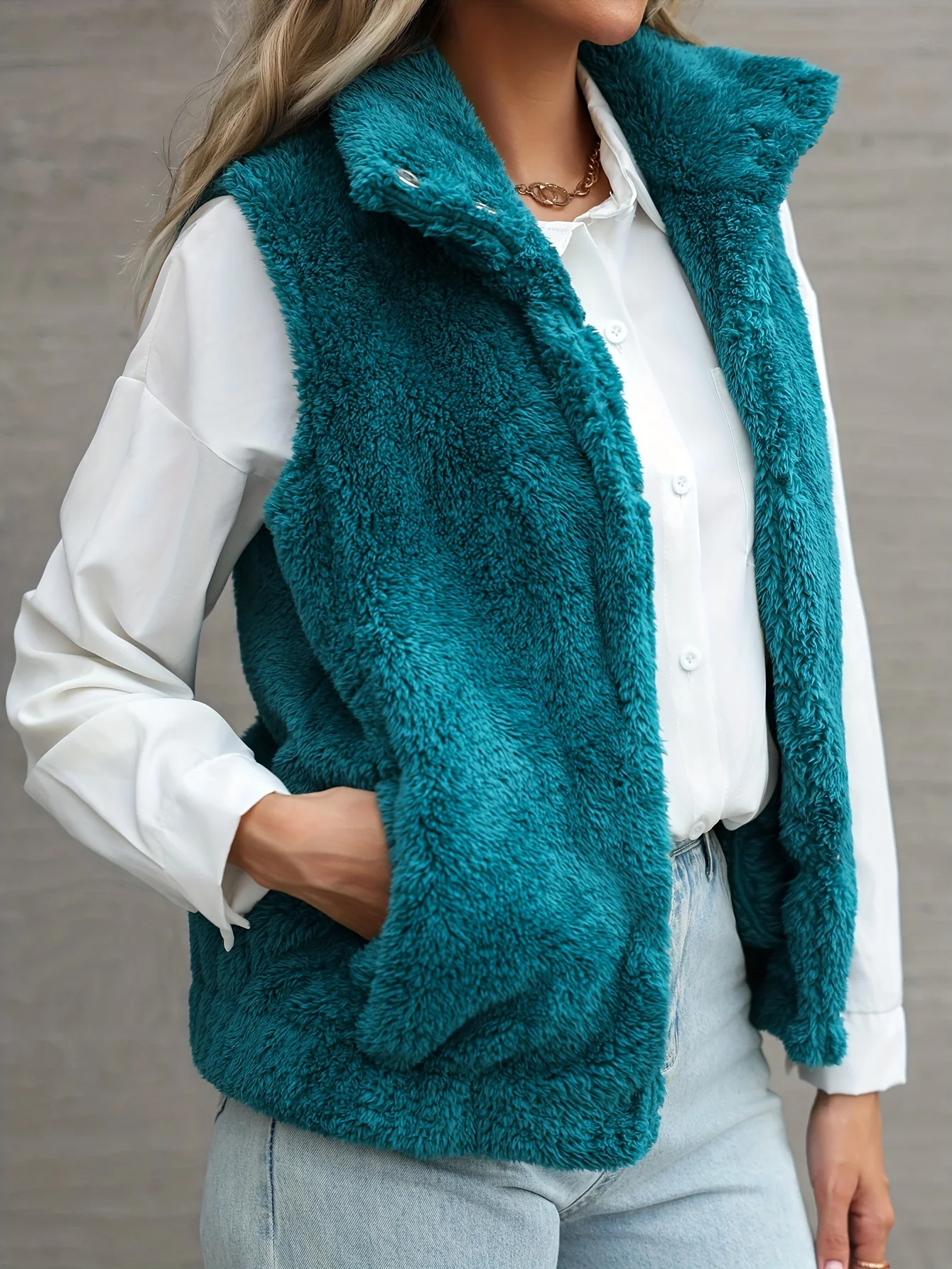 

Европейский и американский модный женский теплый и удобный жилет с высоким воротом на осень и зиму