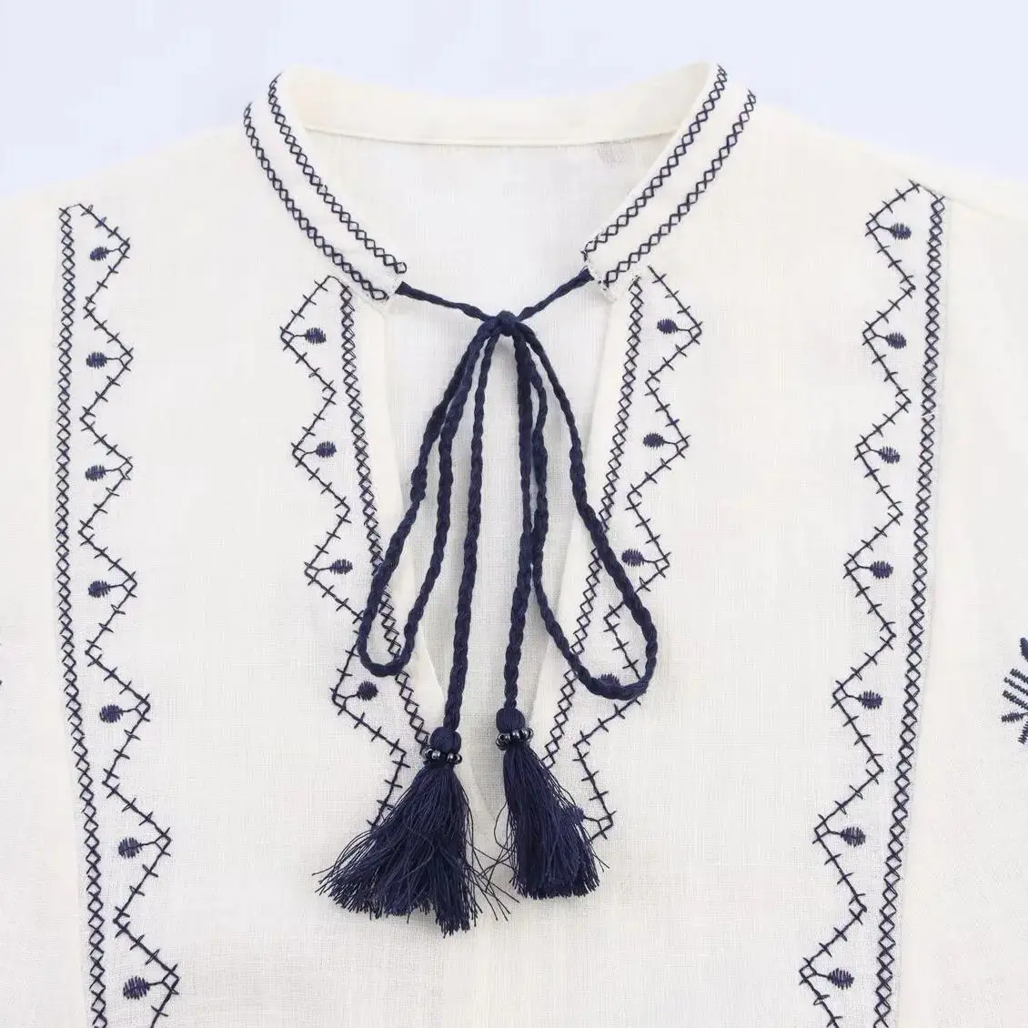 2025, FRAU Frauen Mode Europäischen und Amerikanischen Stil Herbst Neue Gestickte Hemd Chic Bogen Casual Top Blusen Mujer