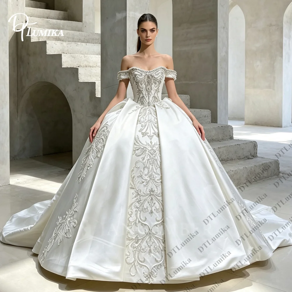 Off The Shoulder Ball Gown Wedding Dress Heavy Embroidered Bridal Gown with Train Luxury Gown for Bride Wedding Reception