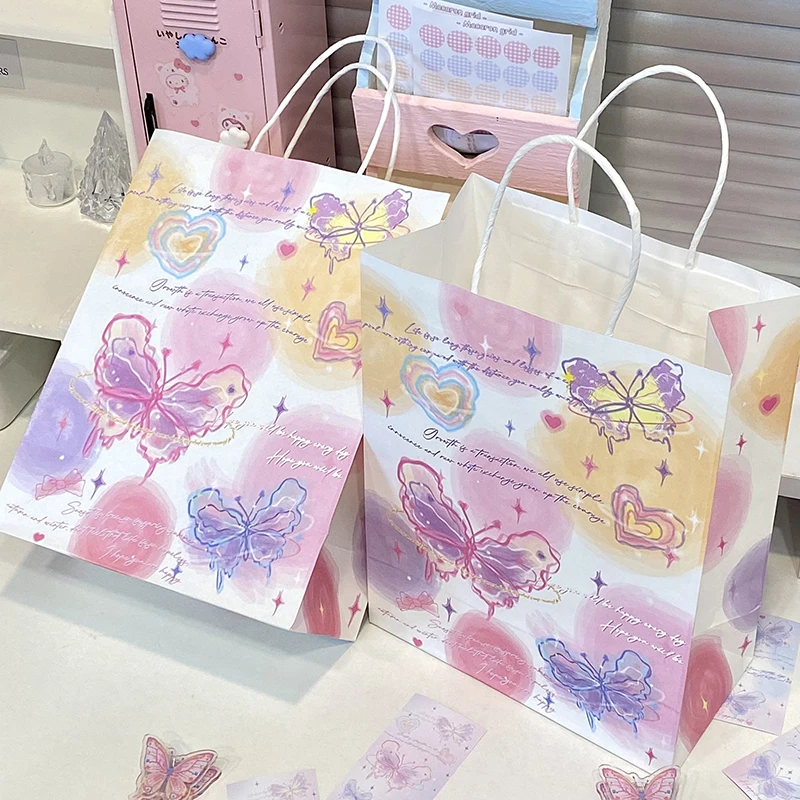 Bolsas de regalo de mariposa estilo Ins, bolsas de envoltura de regalos de cumpleaños, bolsas de papel de mano para el Día de San Valentín, exquisitas bolsas de papel Kraft