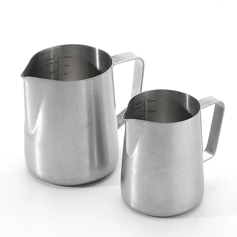 Italian-style coffee latte art pitcher with vintage distressed embossed pointed spout for frothing milk550MLStainless steel milk