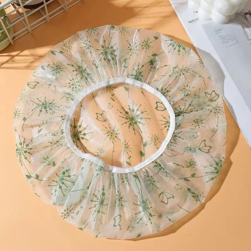 1Pieces Random high-quality adjustable printed shower caps（Random Color），Reusable，Features an elastic band design，Suitable for w