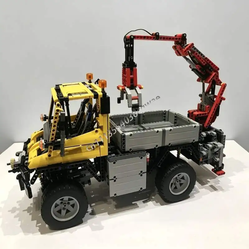 2095PCS RC Unimog 400 Utility Truck Actuators MOC Model Custom Puzzle DIY Assembly Building Blocks Toys Popular Technology Gift