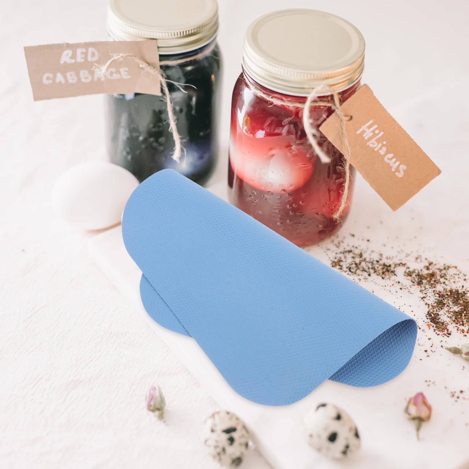 

Silicone Jar Opener Pads 4 Pack Multi-Use Bottle Lid Gripper Round Rubber Grip Tool for Kitchen and Home Convenience