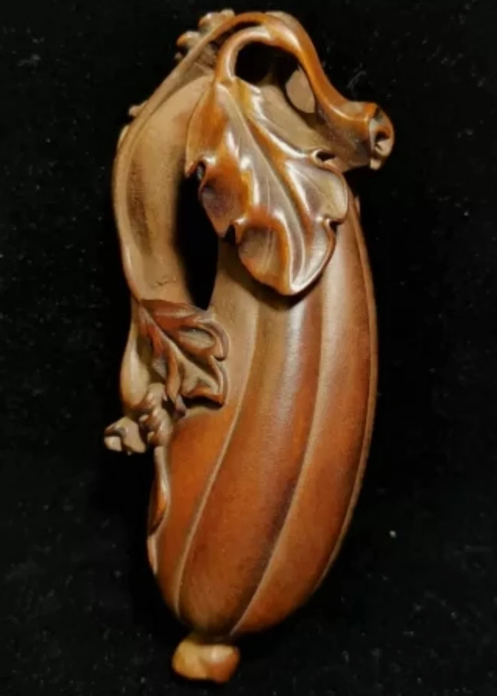 

Chinese Boxwood Carved Exquisite Statue Wooden Figurine Gift hand piece