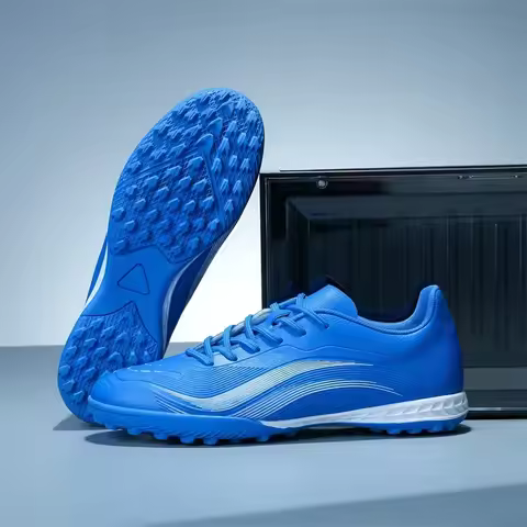 Men Professional Breathable Football Boots Training Sneakers Unisex Soccer Shoes Ultralight Futsal Grass Cleats Match Sport