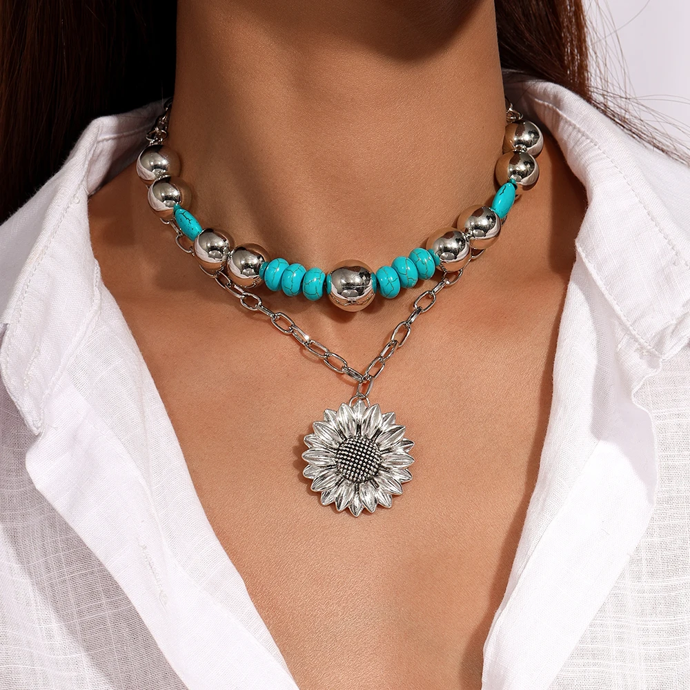 

Ethnic Handmade Turquoise Beads Necklaces for Women Girls Multi-layer Sunflower Pendant Necklace Party Jewelry Gifts