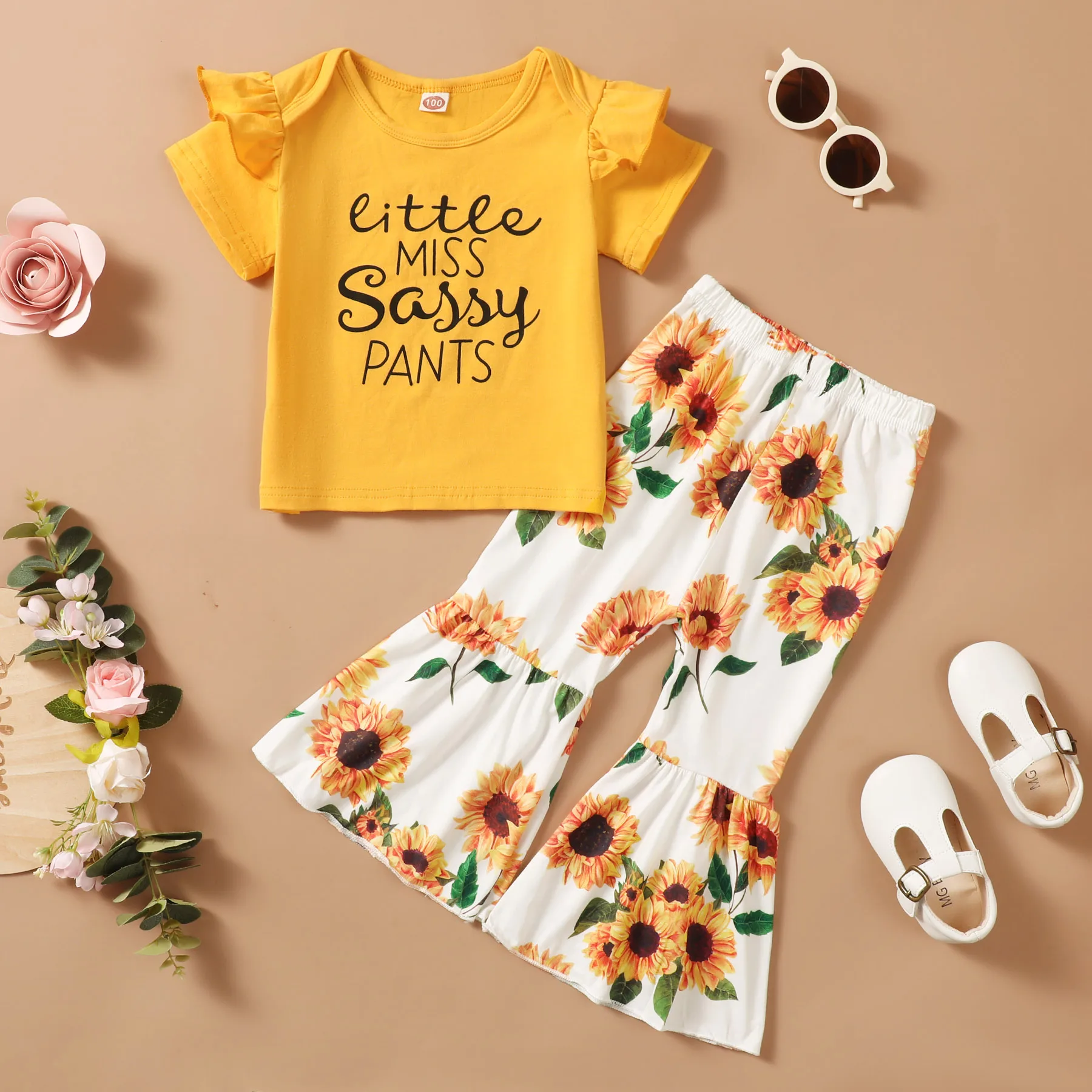 

1-5Years Kids Girl Clothes Suit Letter Short Sleeve T-shirt+Flower Bell-bottoms Pants 2PCS Summer Costume for Toddler Girl