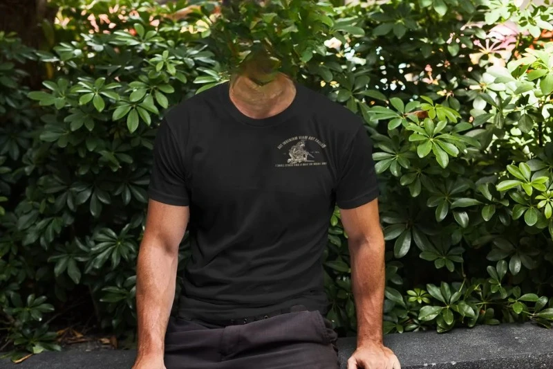 قمصان قطنية مطبوعة بأكمام قصيرة لعام 2025 للرجال والنساء، قمصان غير رسمية للصيف والخريف والشتاء