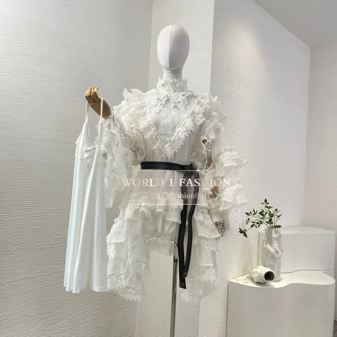 

2025 New Fashion Women White Lace Patchwork Long Sleeve Mini Dress