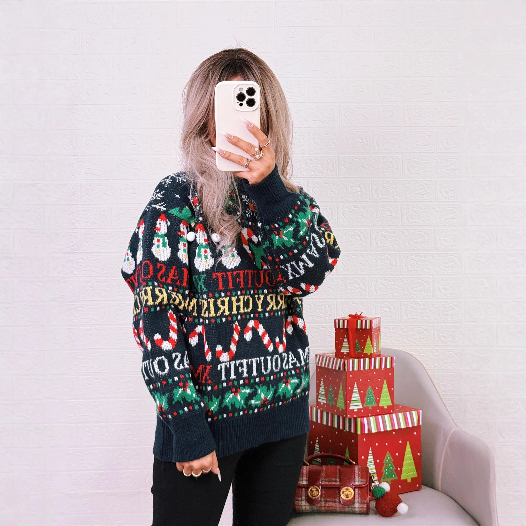 2025 Autunno Inverno Natale Nuovo Color-Block Top lavorato a maglia Girocollo Casual Retro Maglione a maniche lunghe allentato per le donne