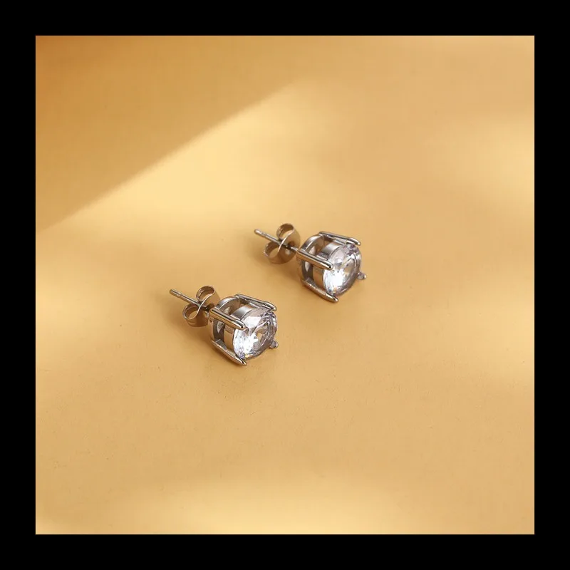 Personalized Square Diamond Stud Earrings Simple and Fashionable Niche Niche Versatile Cold Titanium Steel Stud Earrings YE207