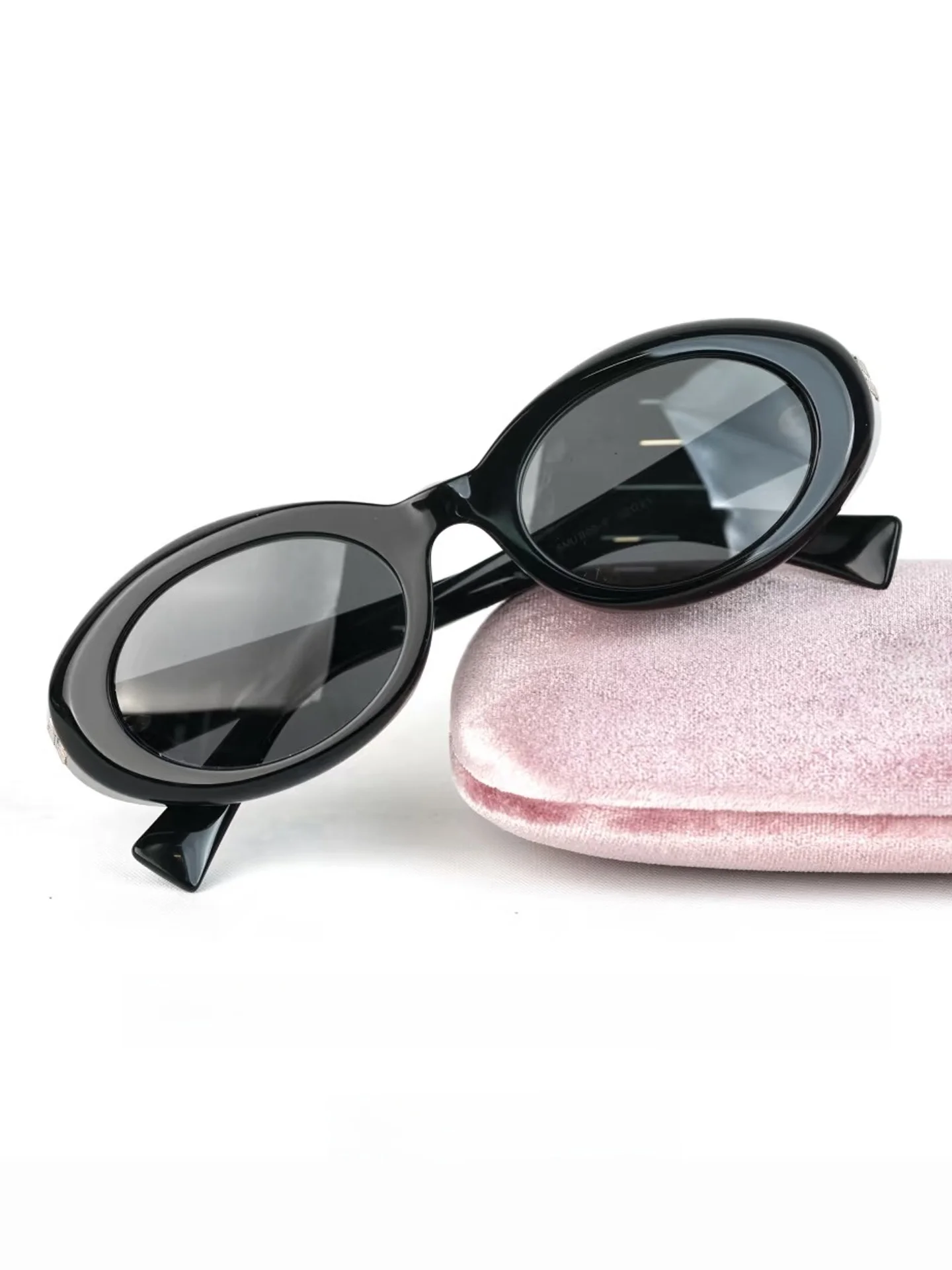 elegantes-gafas-de-sol-ovaladas-para-mujer-b09s-negras-estilo-retro-proteccion-contra-el-viento-proteccion-solar-deportivas-a-la-moda-unisex-lentes-de-nailon-uv400
