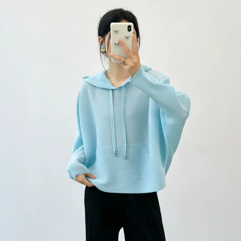 Miyake Pleat Hooded Sweatshirt Autumn New Batwing Pullover Simple Casual Loose Long Sleeve Lightweight Stretch T-Shirt Top Women