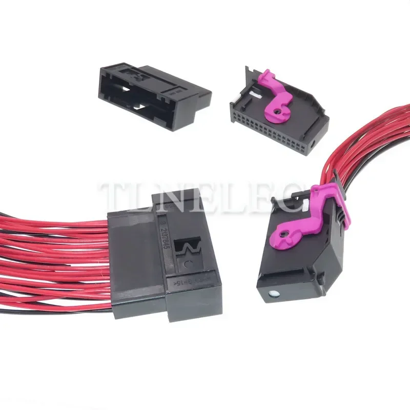 32 Pin Way Automotive Central Control Instrument Electrical Wire Socket Auto Connector With Wires 1719057-3 2050723-3
