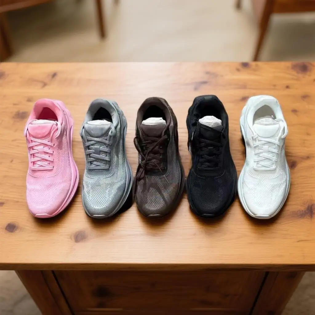 

BootsFashion chunky - sole running shoes, trendy look, training eye - catching