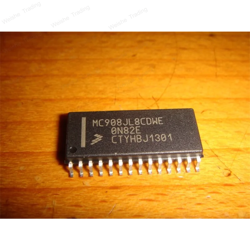 MC908JL8CDWE SOP28 MC908JL8 microcontroller chip