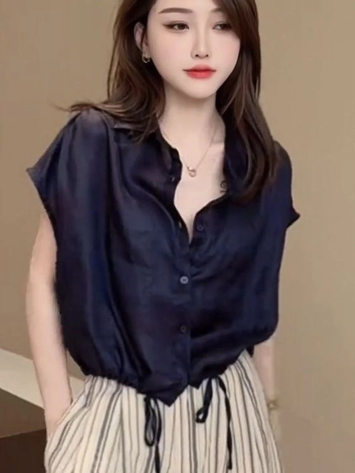 

Slimming Short Sleeve Shirt Women's Loose Fit Thin Style Summer Fashion Pure Color Gathered Design Anti-Aging Shirt
