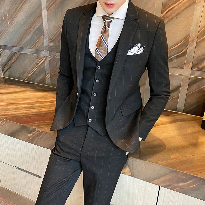 

Main Promotion of New Single-breasted Business + Wedding + Groom Loose Suit Three-piece Plaid Comfortable Suit Men's Clothing