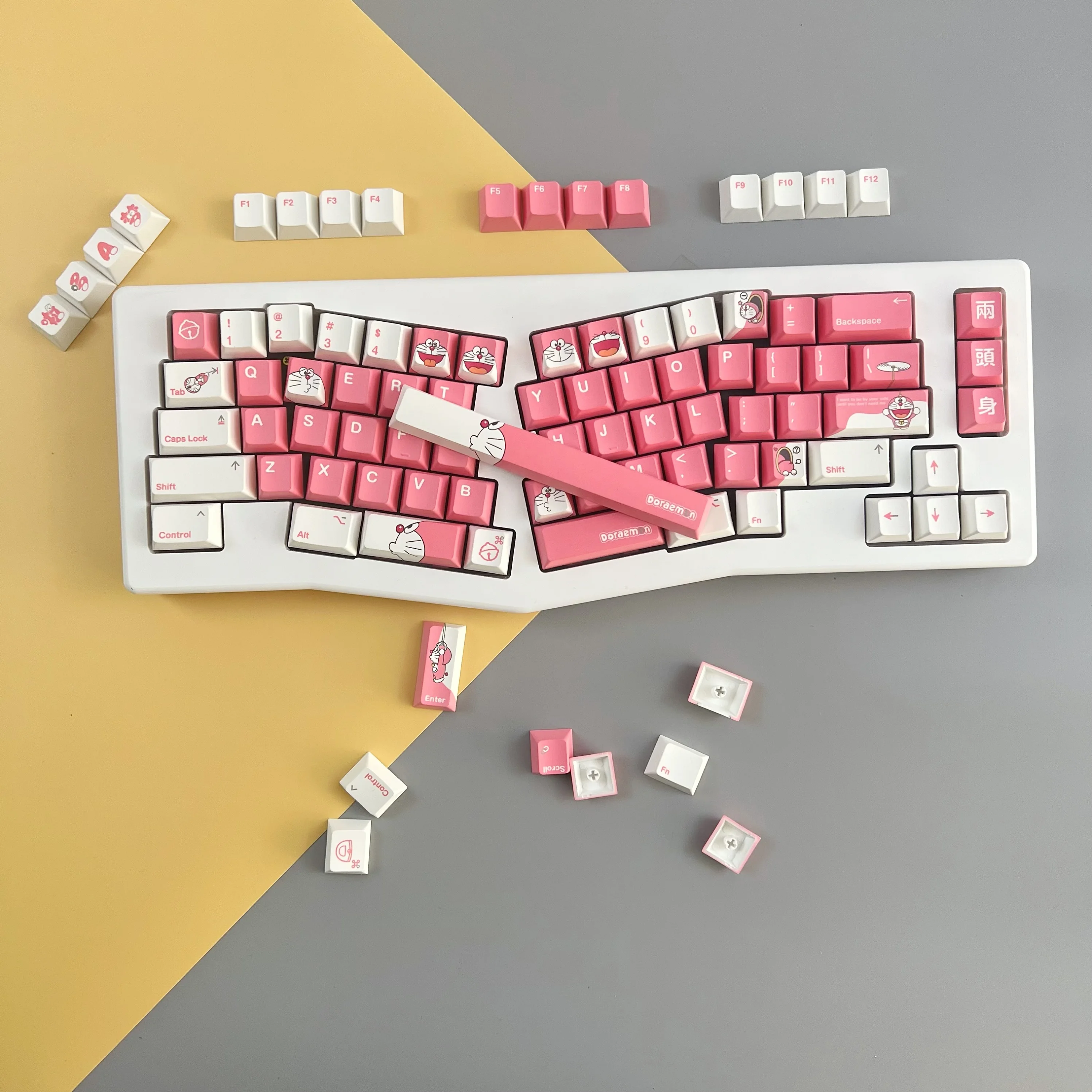 144 klawisze różowe Anime PBT Keycap profil wiśniowy dla klawiatury mechanicznej 61/6878/87/100/104/108