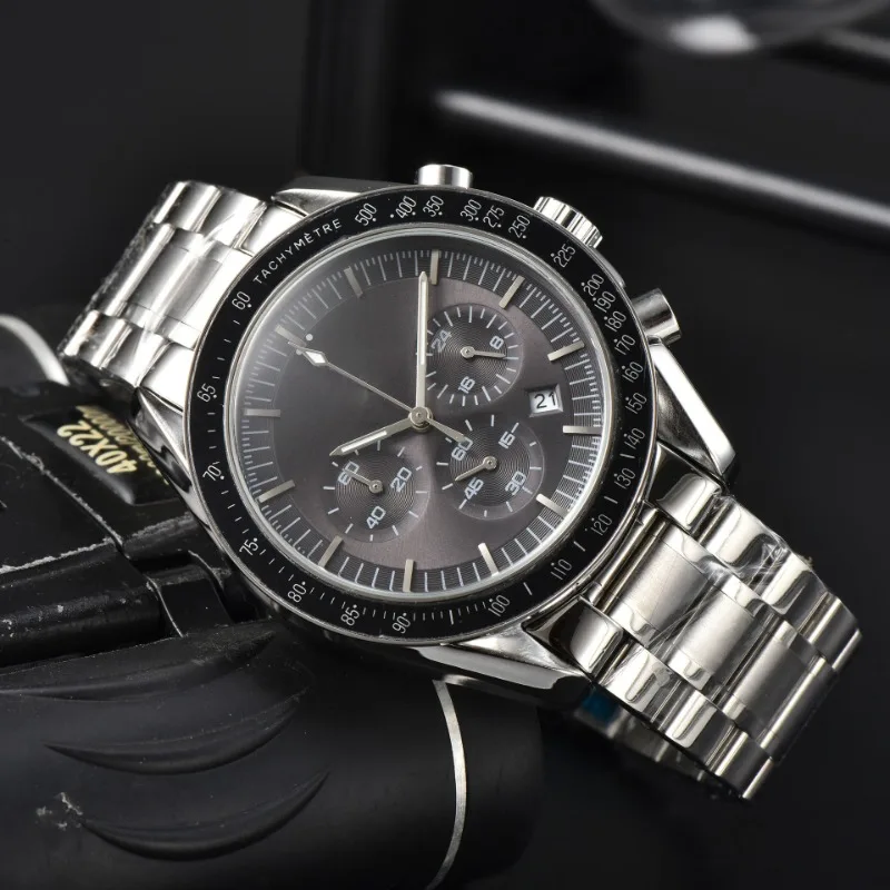 Luxury Mens Watches Business Speedmaster Series Moon Watch Silver Strap Calendar Speed Measurement Full Function Quartz Watch