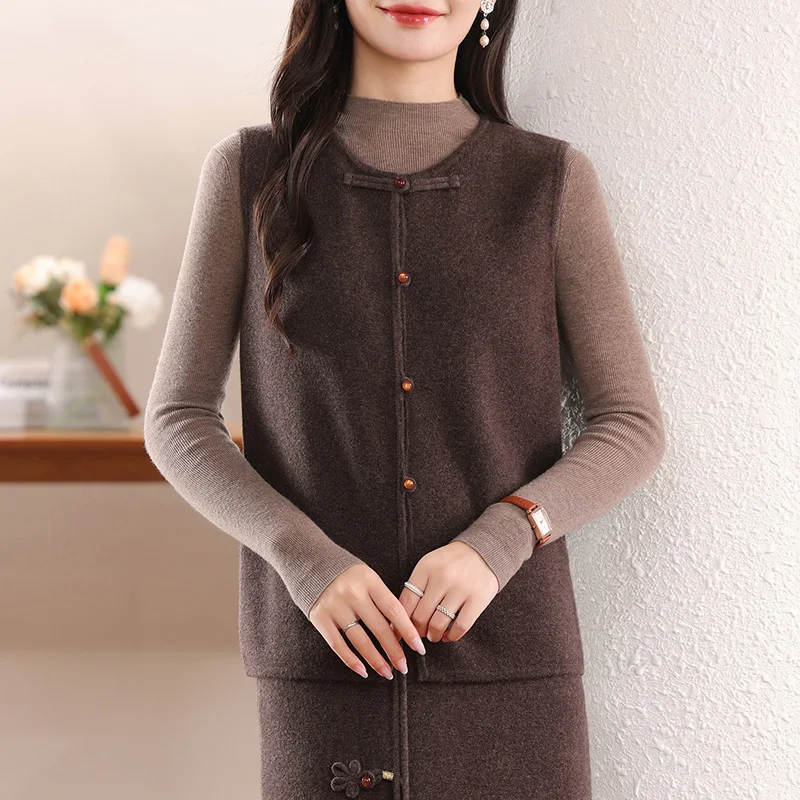 100% Merino Wool Women's Cardigan, Elegant, Knitted, Sleeveless, Buttoned, Crew Neck, Vest, Top, Autumn/Winter 2024